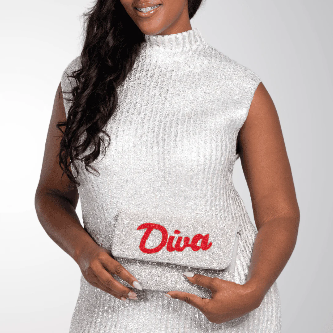 “Diva” Beaded Silver Clutch - Image 3